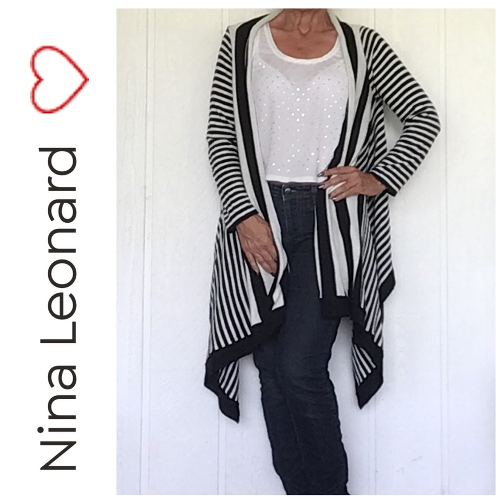 NINA LEONARD BLACK WHITE CARDIGAN SIZE SMALL
